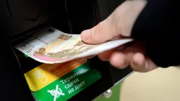 Сбербанк ждет продолжения тренда на рост обращения наличных
